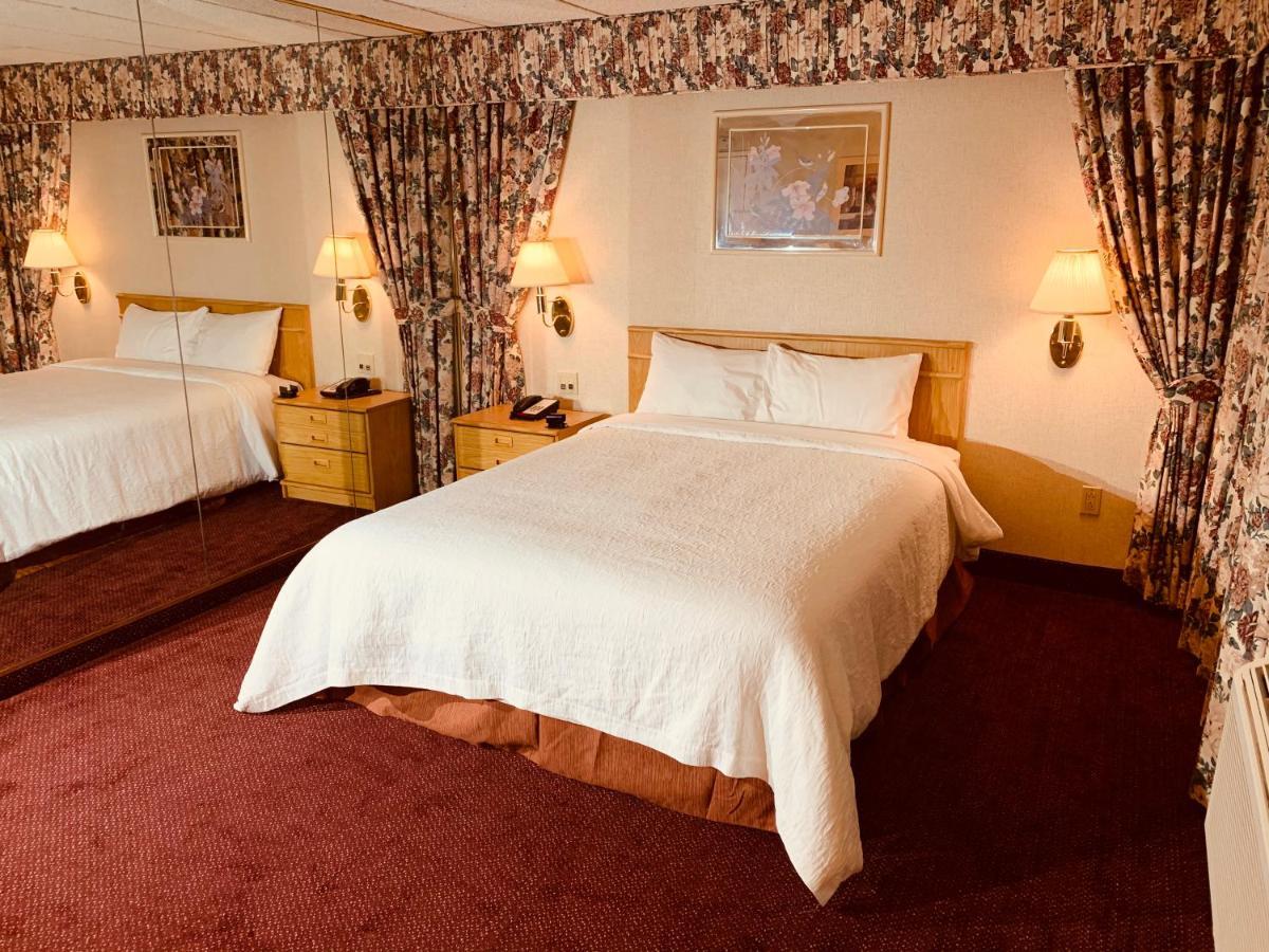 Coliseum Inn & Suites - Garden City Long Island East Meadow Экстерьер фото